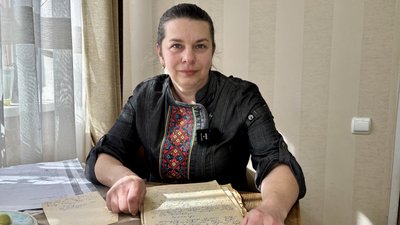 “Передаємо традиції далі”: у Сваляві на Закарпатті родина пече солоні паски за рецептом бабусі “Передаємо традиції далі”: у Сваляві на Закарпатті родина пече солоні паски за рецептом бабусі