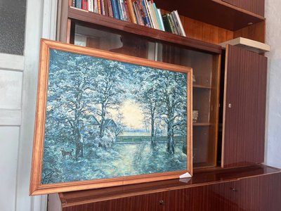 Все життя з пензлем у руках: 77-річна черкащанка розмалювала селище, у якому живе Все життя з пензлем у руках: 77-річна черкащанка розмалювала селище, у якому живе