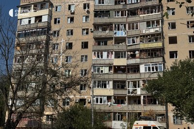 Армія РФ завдала авіаудару по Слов'янську зранку 11 жовтня: є поранені Армія РФ завдала авіаудару по Слов'янську зранку 11 жовтня: є поранені