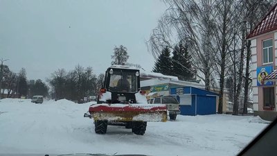 "Снігу нікуди вже дівати": за добу у Новгороді-Сіверському випала місячна норма опадів "Снігу нікуди вже дівати": за добу у Новгороді-Сіверському випала місячна норма опадів