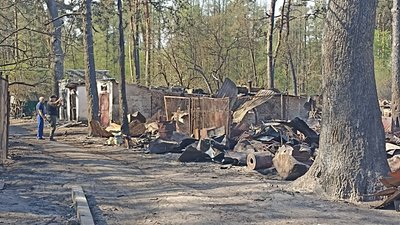 Руйнування та збитки внаслідок повітряної атаки армії РФ по громаді на Житомирщині Руйнування та збитки внаслідок повітряної атаки армії РФ по громаді на Житомирщині