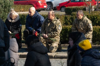 В Ужгороді попрощалися із захисником Андрієм Сокачем В Ужгороді попрощалися із захисником Андрієм Сокачем