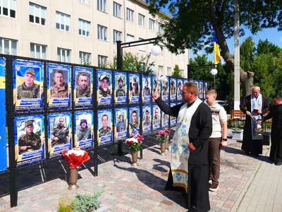 На Тернопільщині, відкрили алею, Алея Віри і Надії, Товстенська громада, 19 серпня 2026 року
