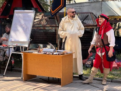 Дніпро святкує день народження: фоторепортаж Дніпро святкує день народження: фоторепортаж