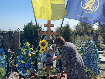 “Нас не чують”: родини загиблих військовослужбовців хочуть створити Алею Слави в Лебедині “Нас не чують”: родини загиблих військовослужбовців хочуть створити Алею Слави в Лебедині