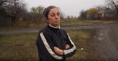 Сиділи 50 днів без світла. Що жителі прифронтової Преображенки на Дніпропетровщині розповіли про атаки "шахедами" Сиділи 50 днів без світла. Що жителі прифронтової Преображенки на Дніпропетровщині розповіли про атаки "шахедами"