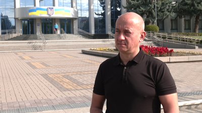 Запустити вечірній рейс маршрутки просять жителі Новомильська: перевізник та влада домовляються про новий графік Запустити вечірній рейс маршрутки просять жителі Новомильська: перевізник та влада домовляються про новий графік