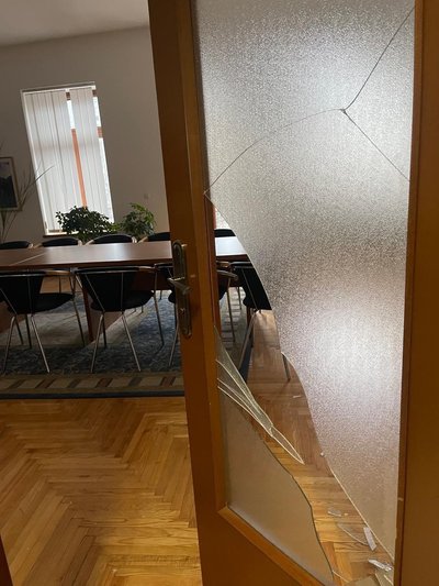 Ракетний удар по Києву: через обстріл постраждали посольства низки країн Ракетний удар по Києву: через обстріл постраждали посольства низки країн