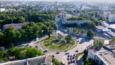 "Страшна річ, коли людину закривають у клітку": українці в окупації про Незалежність