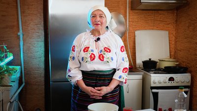 "Кулінарний спадок": як на Рівненщині готують деруни з пшоном "Кулінарний спадок": як на Рівненщині готують деруни з пшоном