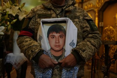 "Загинув у Курській області": у Сумах прощалися з Олександром Гупалом "Загинув у Курській області": у Сумах прощалися з Олександром Гупалом