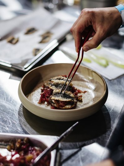 Young Chefs 2025: головні тренди та ідеї української ресторанної культури сьогодення Young Chefs 2025: головні тренди та ідеї української ресторанної культури сьогодення