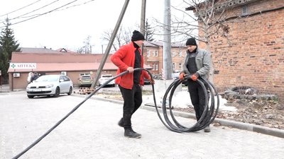 У Коростені для міської лікарні збудували сонячну електростанцію потужністю 150 кіловат У Коростені для міської лікарні збудували сонячну електростанцію потужністю 150 кіловат