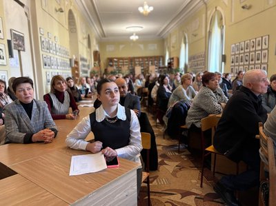 учасники заходу, читальний зал учасники заходу, читальний зал