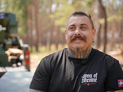 Від шахтаря до бійця ППО: історія паверліфтера з Донеччини, який боронить небо на Харківщині Від шахтаря до бійця ППО: історія паверліфтера з Донеччини, який боронить небо на Харківщині