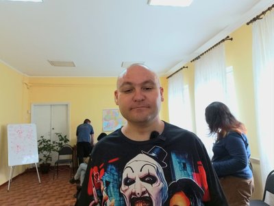 У Житомирі стартувала "Школа БПЛА" для цивільних: як навчають керувати дронами