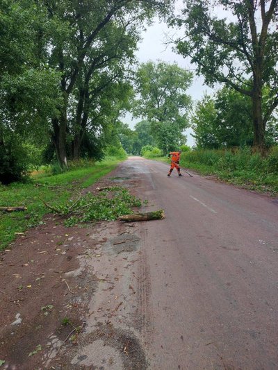 На Житомирщині завершили ліквідацію наслідків негоди після кількох грозових днів На Житомирщині завершили ліквідацію наслідків негоди після кількох грозових днів