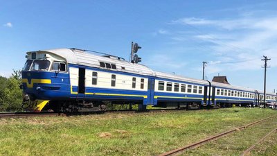На Житомирщині потяг збив на смерть 37-річну жінку На Житомирщині потяг збив на смерть 37-річну жінку