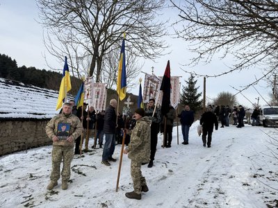 Похорон, ЗСУ, Тернопільщина, військовослужбовець, Віталій Гарапʼяк, 2 січня 2026 року, Тернопіль Похорон, ЗСУ, Тернопільщина, військовослужбовець, Віталій Гарапʼяк, 2 січня 2026 року, Тернопіль