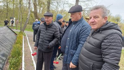 40-річчя аварії на ЧАЕС: у Чорнобилі відкрили меморіальні плити ліквідаторам з Житомирщини 40-річчя аварії на ЧАЕС: у Чорнобилі відкрили меморіальні плити ліквідаторам з Житомирщини