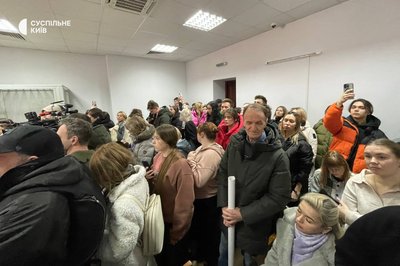 Вбивство підлітка на фунікулері у Києві: у Шевченківському райсуді допитали свідків Вбивство підлітка на фунікулері у Києві: у Шевченківському райсуді допитали свідків