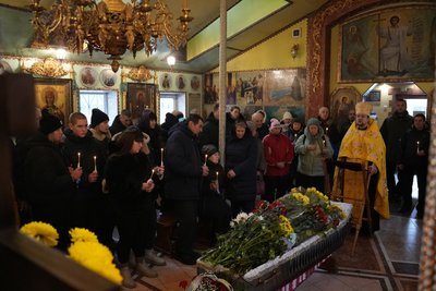 У Сумах попрощалися з Дмитром Шерстюком, що загинув на курському напрямку У Сумах попрощалися з Дмитром Шерстюком, що загинув на курському напрямку