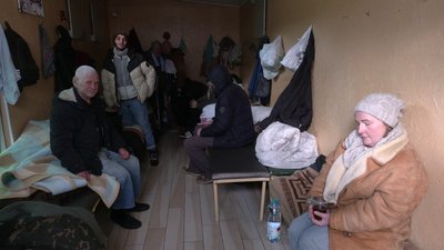 "Я звикла до різних умов": що відомо про жінку, яка ночувала у вертепі у Рівному та куди можуть звернутися люди в скруті