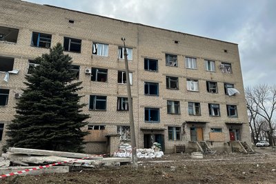 Лікарня у Селидовому після ракетного удару, 21 листопада Лікарня у Селидовому після ракетного удару, 21 листопада