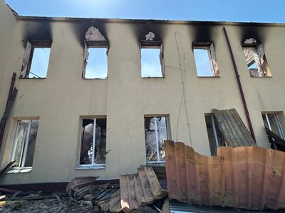 Війська РФ поцілили по навчальному закладу на Синельниківщині: що розповідають про атаку місцеві жителі