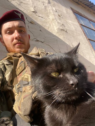 "Герої серед нас": студенти львівського вишу розповідають історії про захисників у соцмережах "Герої серед нас": студенти львівського вишу розповідають історії про захисників у соцмережах