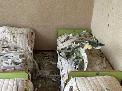 Ракетна атака РФ по Києву: куди звертатись власникам пошкодженого житла Ракетна атака РФ по Києву: куди звертатись власникам пошкодженого житла