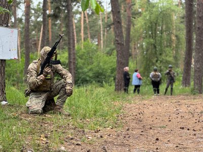 Громада з Черкащини опановує курс національного спротиву Громада з Черкащини опановує курс національного спротиву