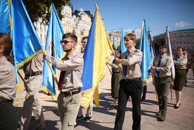 злет до століття сум, київ