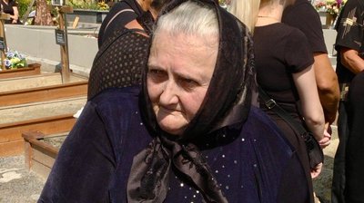 У Тернополі попрощалися з бійцем Володимиром Семеркою У Тернополі попрощалися з бійцем Володимиром Семеркою
