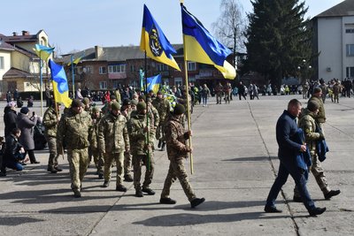 На Одещині попрощались з військовим, який загинув від поранення отриманого на фронті На Одещині попрощались з військовим, який загинув від поранення отриманого на фронті