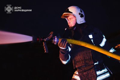 Новобаварський район атакували 15 дронів, сталася пожежа 5 жовтня 2025 року
