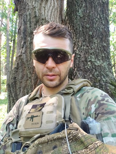 Воює після полону у 2014 році: історія 35-річного військового з Чернівців Воює після полону у 2014 році: історія 35-річного військового з Чернівців
