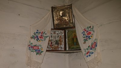 Раніше вирувало життя, тепер — один житель: спогади про спорожніле село на Чернігівщині Раніше вирувало життя, тепер — один житель: спогади про спорожніле село на Чернігівщині