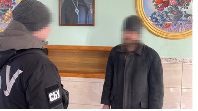 Чекали на захоплення Черкащині: двом клірикам УПЦ МП повідомили про підозру Чекали на захоплення Черкащині: двом клірикам УПЦ МП повідомили про підозру