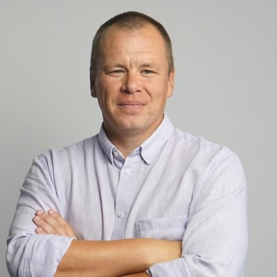 Декан економічного факультету Руслан Білоскурський Декан економічного факультету Руслан Білоскурський