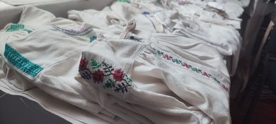 Вишиті сорочки і старовинний побут: на Вінниччині запрацював центр художніх промислів Вишиті сорочки і старовинний побут: на Вінниччині запрацював центр художніх промислів