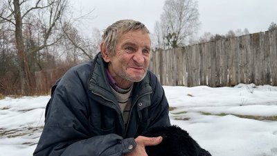 Новий рік без телевізора, інтернету та на самоті: як відзначають свято двоє останніх жителів одного із сіл Чернігівщини Новий рік без телевізора, інтернету та на самоті: як відзначають свято двоє останніх жителів одного із сіл Чернігівщини