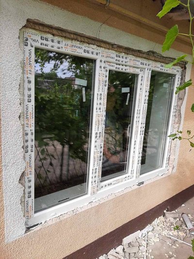 Відновлювали будинки на Херсонщині: до Львова повернулись будівельники Відновлювали будинки на Херсонщині: до Львова повернулись будівельники