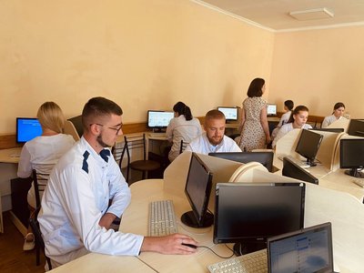 Раніше на два тижні: у Черкаській медакадемії розпочався навчальний рік Раніше на два тижні: у Черкаській медакадемії розпочався навчальний рік