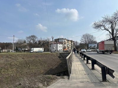 У Львові розпочали будівництво дублюючого мосту на вулиці Ковча: що зміниться для мешканців Рясного У Львові розпочали будівництво дублюючого мосту на вулиці Ковча: що зміниться для мешканців Рясного