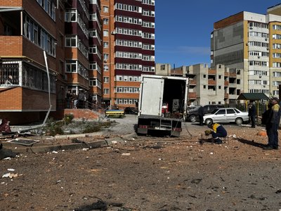 Армія РФ влучила по будинку в Сумах: ФОТО Армія РФ влучила по будинку в Сумах: ФОТО