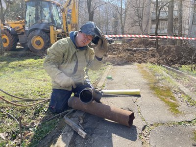 Забезпечують водою прифронтове місто: історія двох працівників Херсонського водоканалу Забезпечують водою прифронтове місто: історія двох працівників Херсонського водоканалу