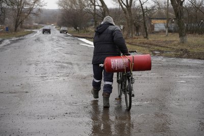 Роздача балонів з газом у Волоховому Яру 2025 Роздача балонів з газом у Волоховому Яру 2025