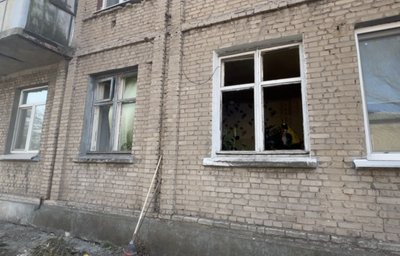 Війська РФ вдарили по Дніпру: є поранений, пошкоджені будинки. Що відбувається на місці події Війська РФ вдарили по Дніпру: є поранений, пошкоджені будинки. Що відбувається на місці події