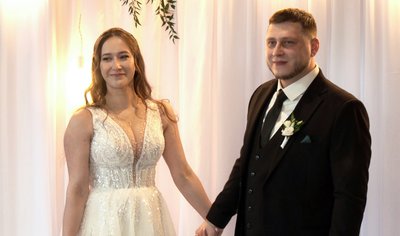 Весілля Влада Троцюка і Марини Зубікової — бійця і медикині у Луцьку